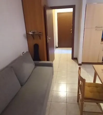 Incantevole Completo Con Parcheggio *