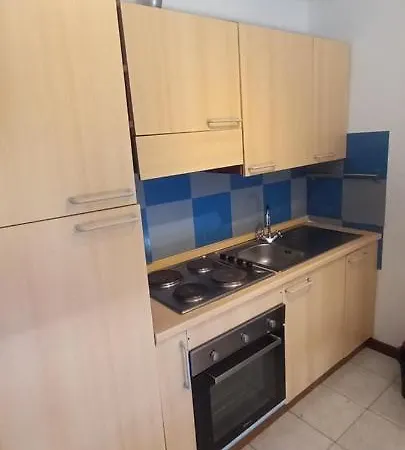 Incantevole Completo Con Parcheggio Apartment Brescia